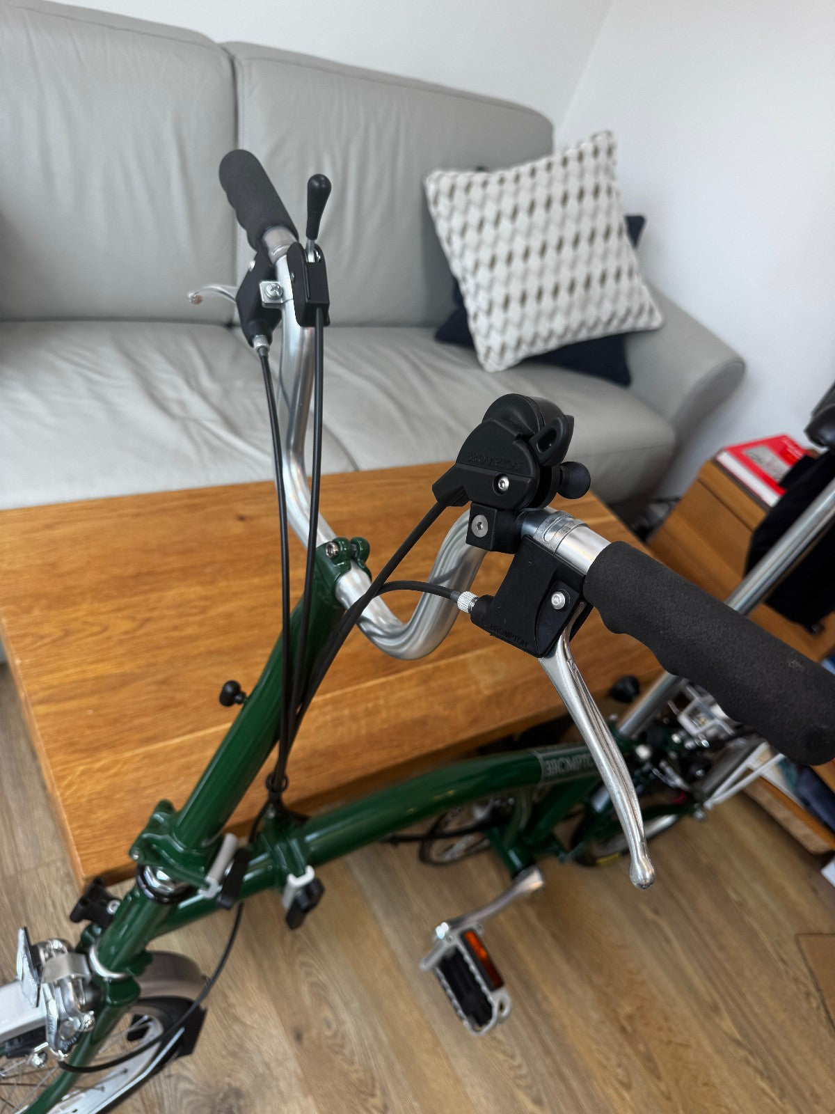 Classic 6-Speed Brompton Folding Bicycle A - Racing Green - MINT
