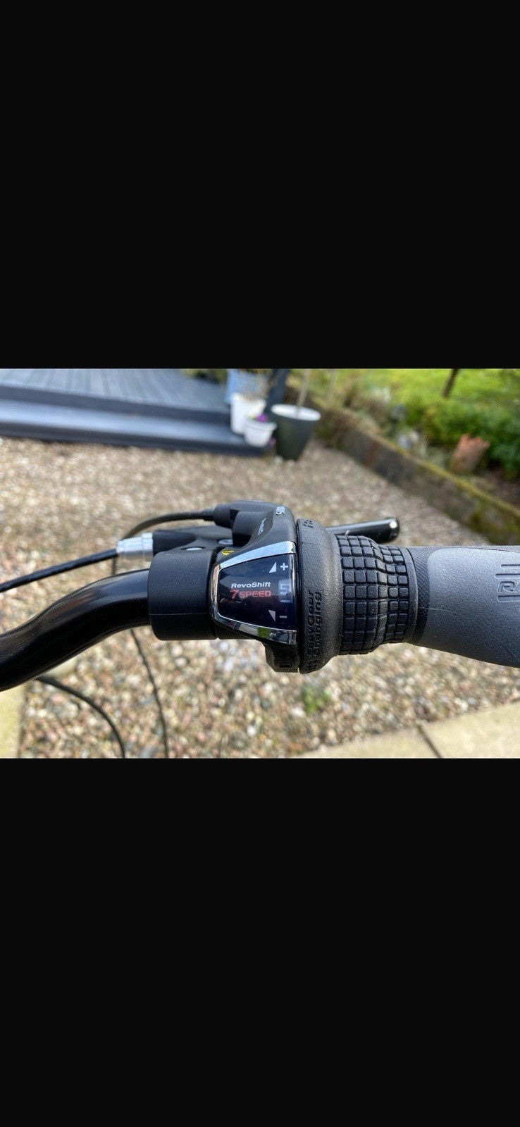 Raleigh Evo Two Folding Bike, 20" Wheels, 7 gears