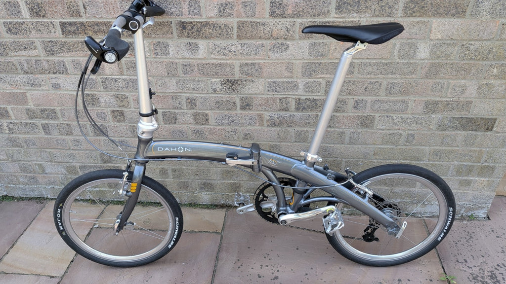 Dahon Mu SL folding bike | 2006 | lightweight ~ 10kg Aluminium | 20” | 9-speed.