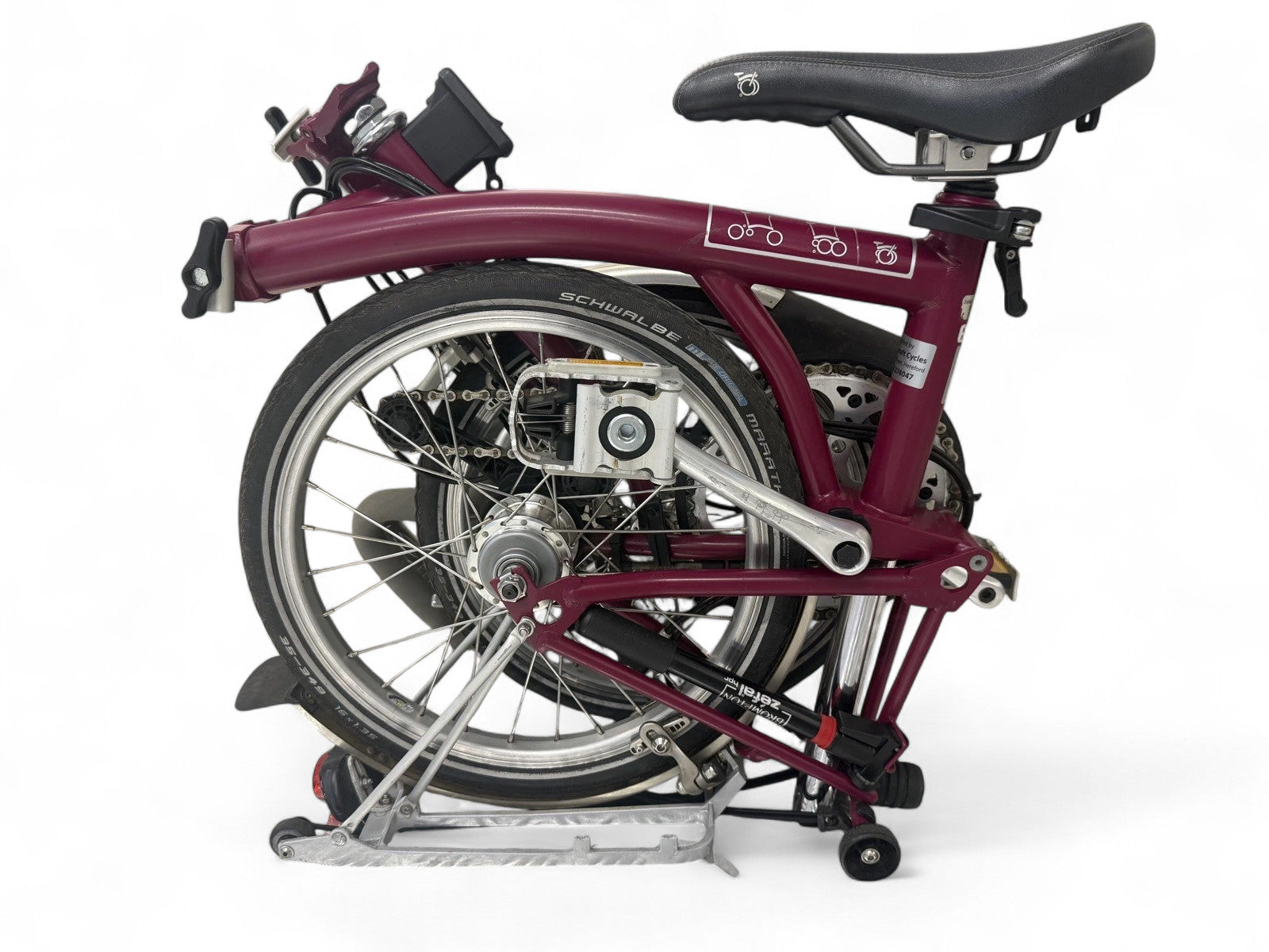 Brompton C Line P6R (6 Speed) folding bicycle - Claret