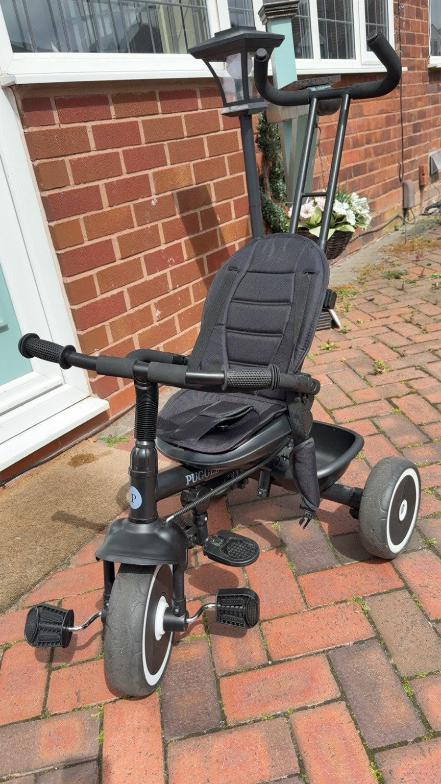 Puggle Easy Twist 6-in-1 Folding Trike with Parent Handle - Black (9M - 5Y)
