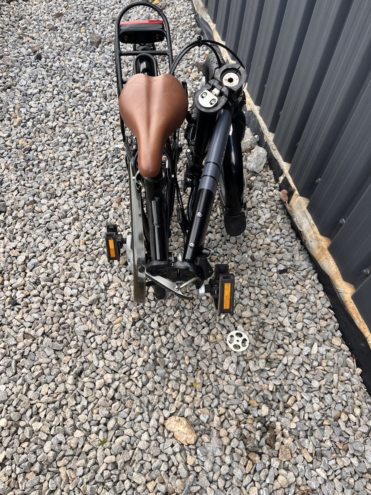 Dahon Vitesse D7HG Folding bicycle.