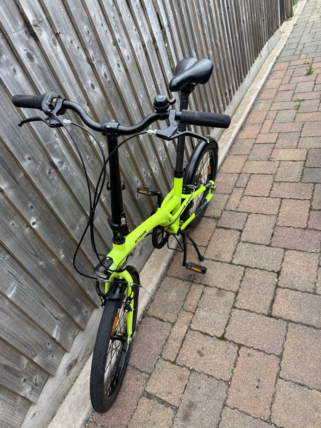BTWIN Tilt 500 Folding Bike – Neon Green – Excellent Condition! 🚲