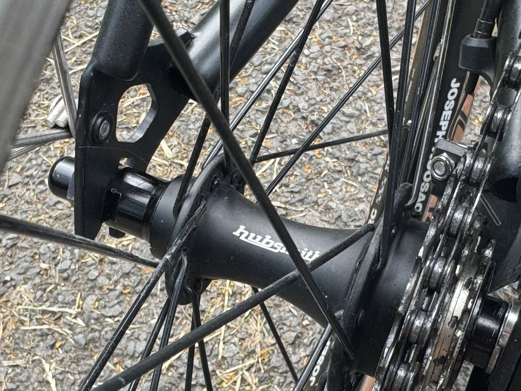 Brompton P-line 4 Speed  Custom Wheels  Carbon / Titanium Parts  Black 9kg