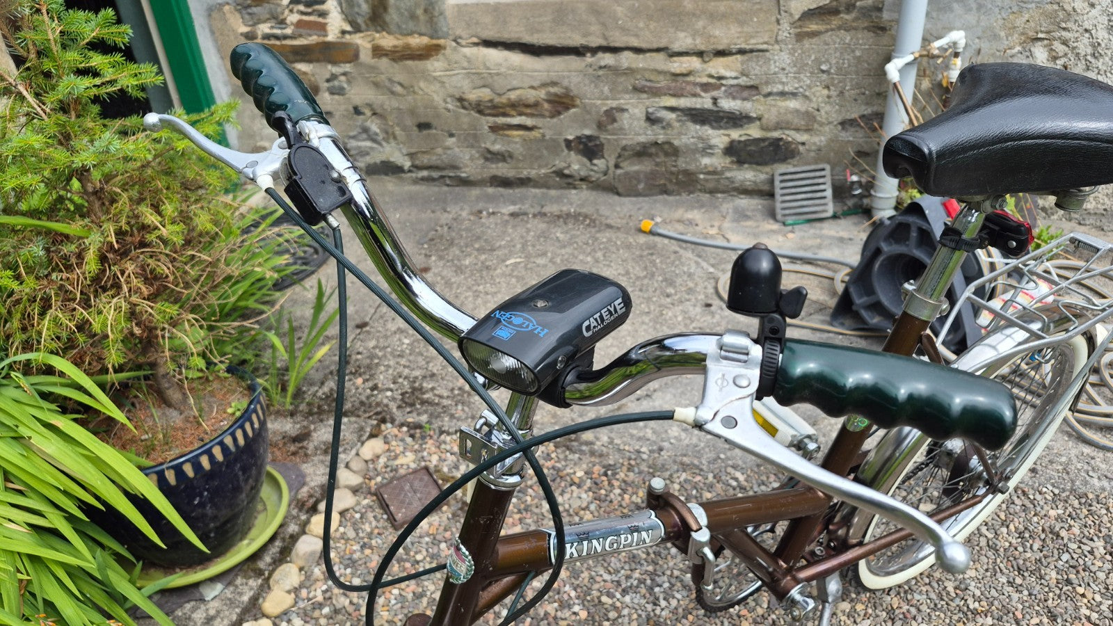 Dawes Kingpin classic folding 3 speed bike, in good working condition