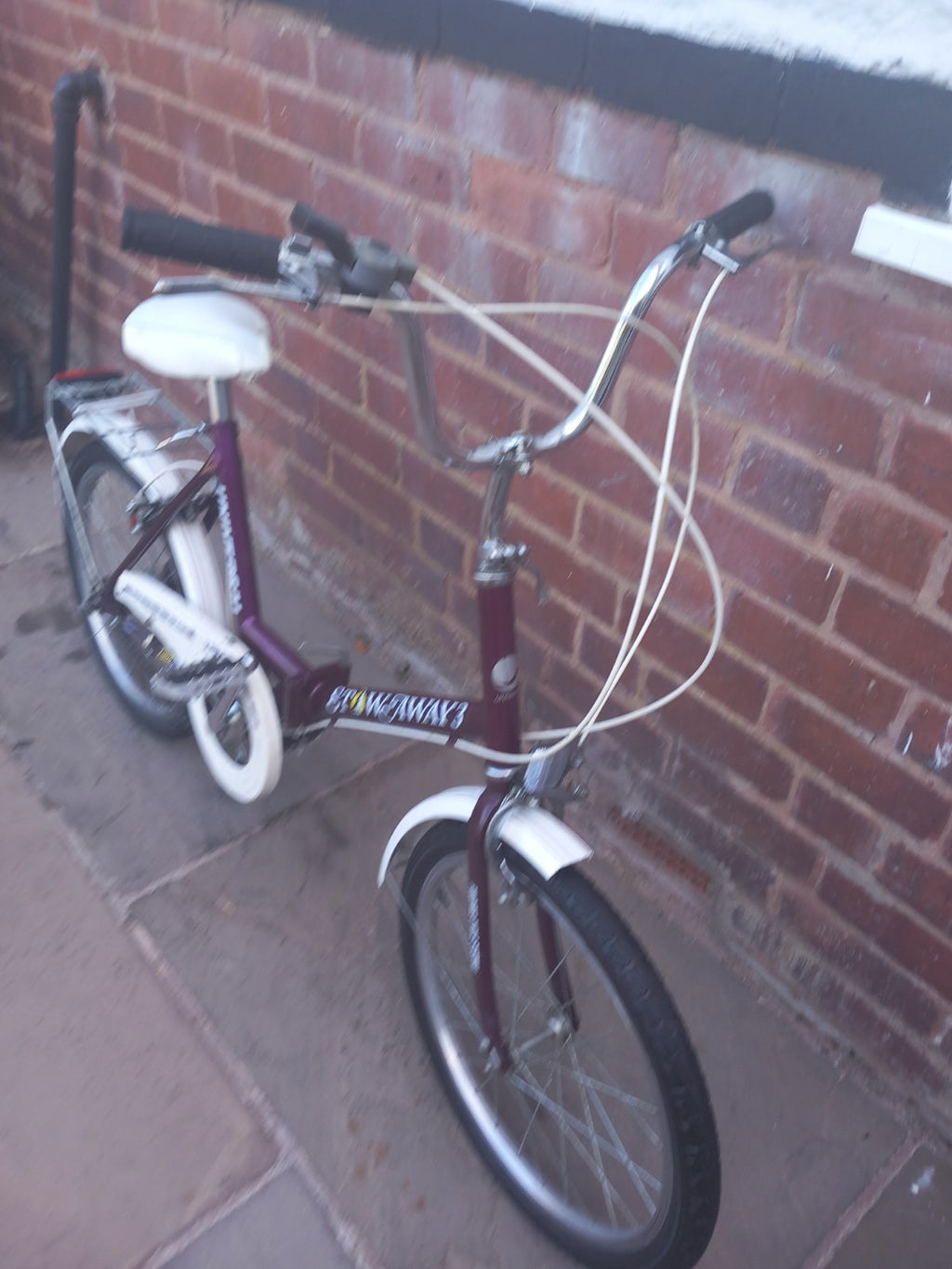 Universal Stowaway Folding Bike 3-Speed, 20" Wheels Excellent Condition
