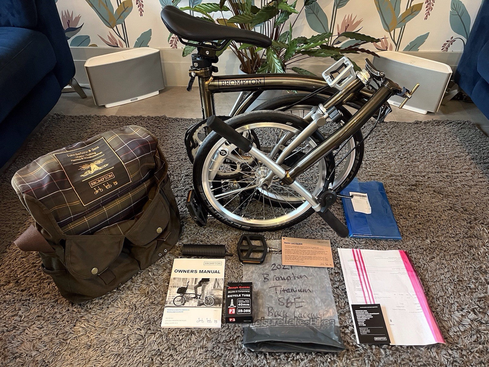 Brompton Titanium Virtually Unused & In Beautiful Showroom  Condition