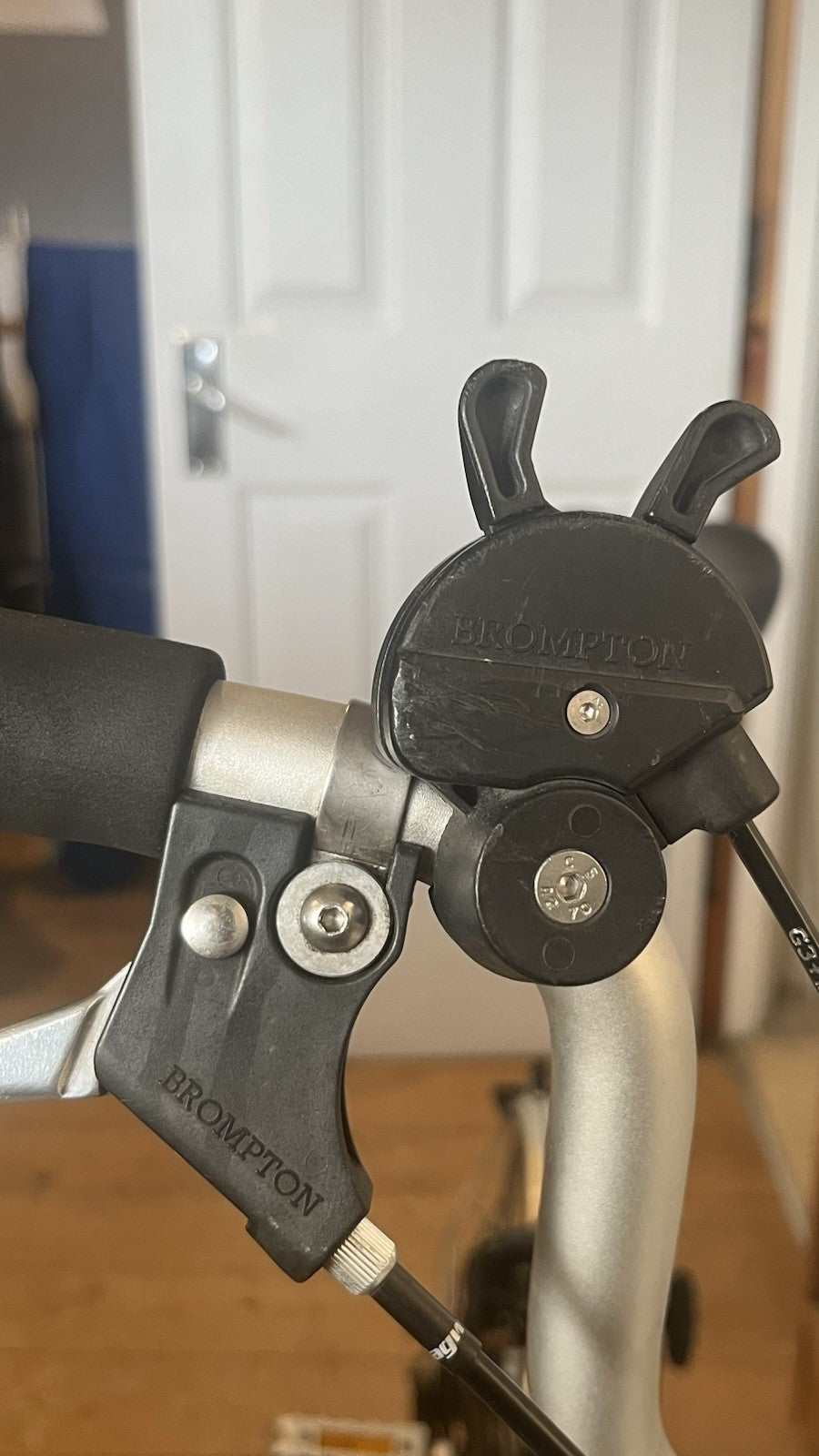 Brompton Folding Bike 3-Speed, Black