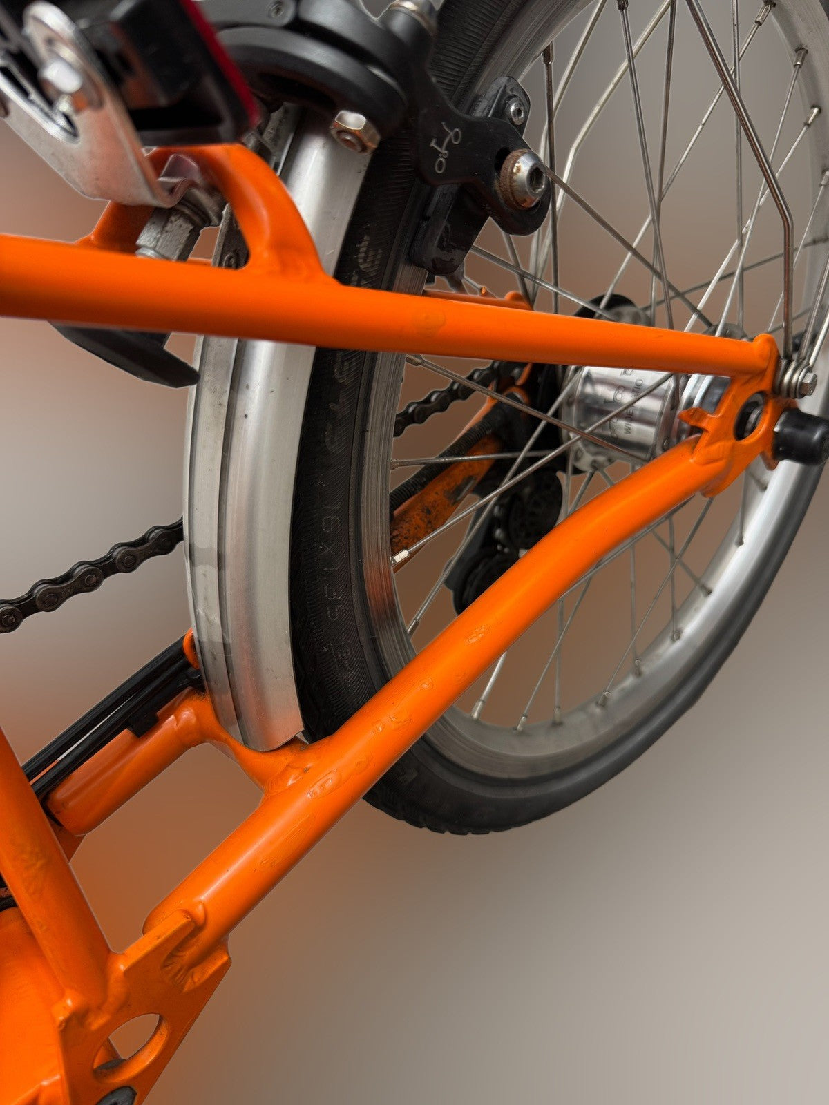 Brompton M6L C Line Explore 2021 Signal Orange 6 Speed M Bar Freshly Serviced