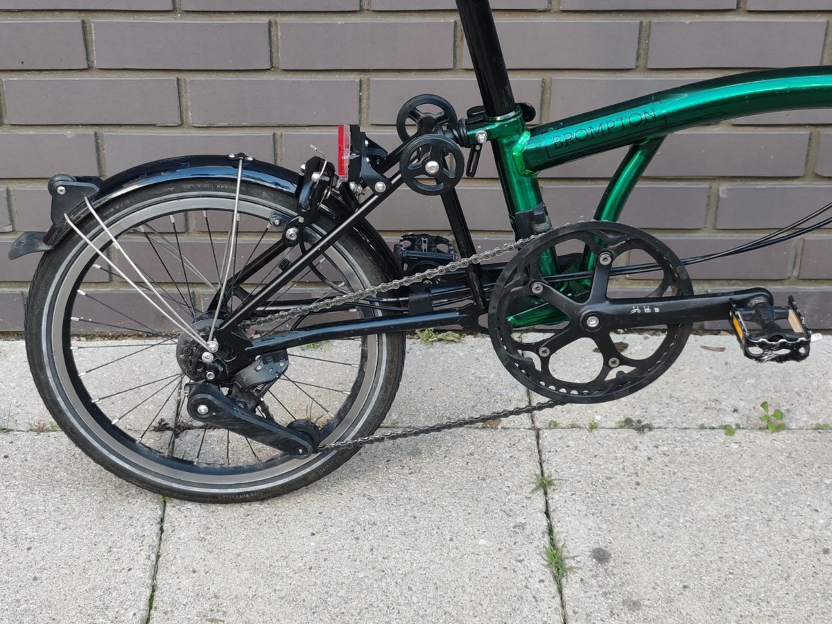 Brompton P Line 4 Speed 2023 – Emerald Green Lacquer High Handlebar Lightweight