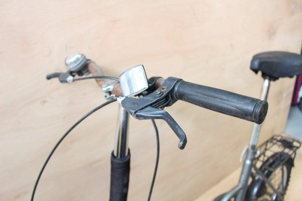 Black compact stowaway folding bike. Good working condition. Shopping. S size