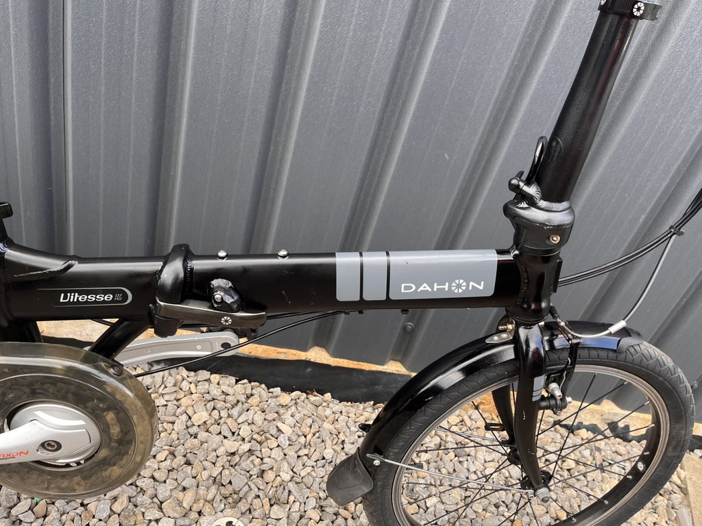 Dahon Vitesse D7HG Folding bicycle.