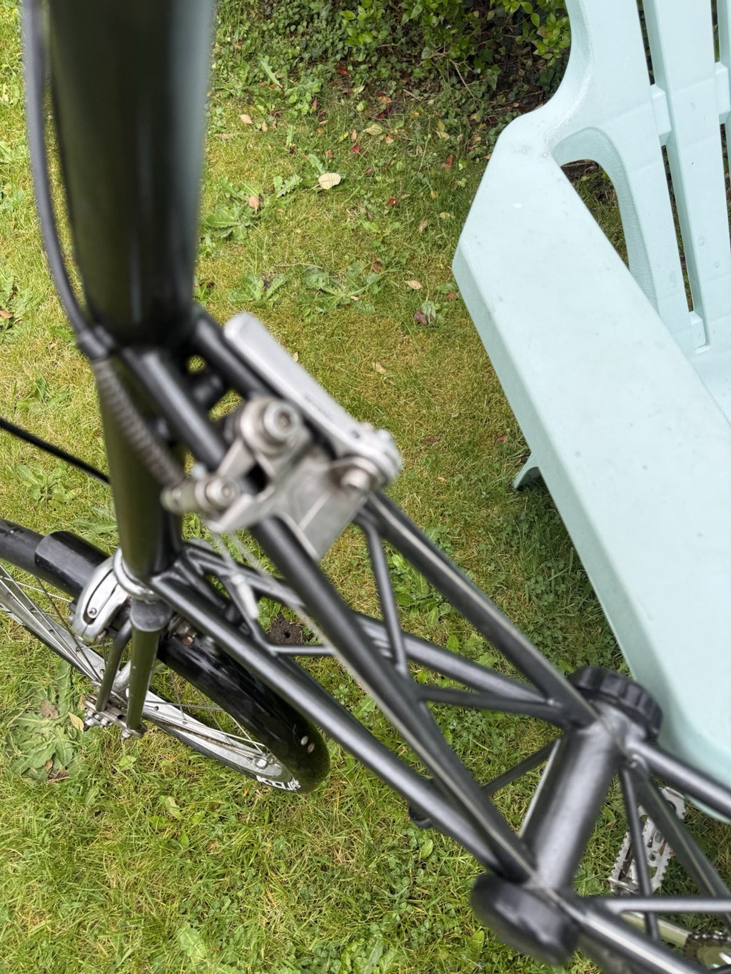 Alex Moulton AM7 separable bike with Brooks leather saddle
