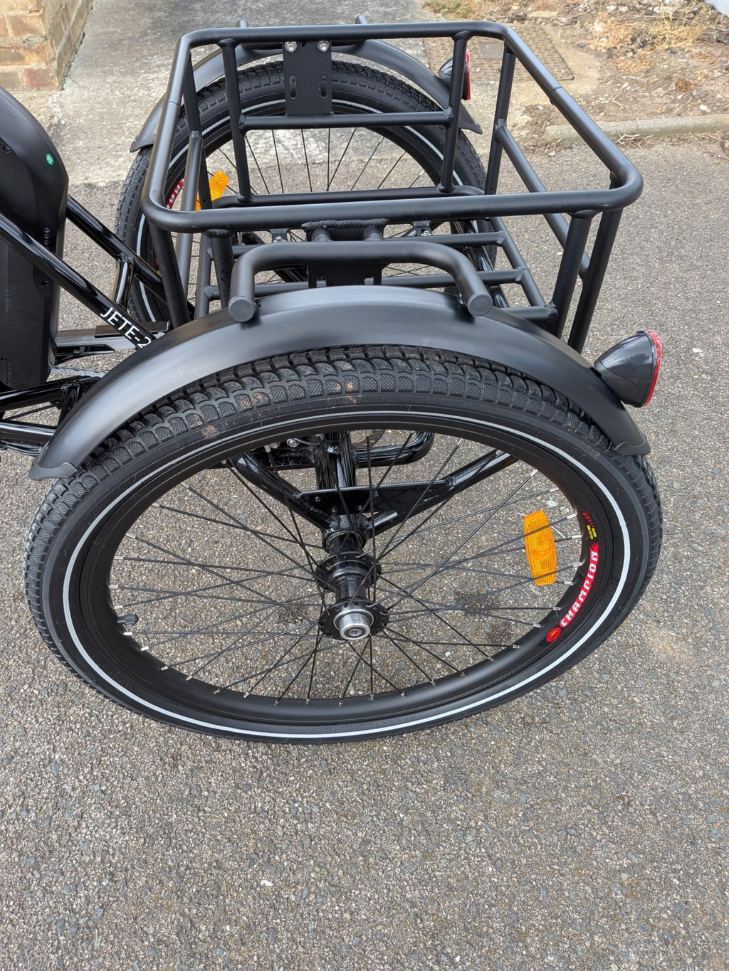 Jorvik Jet E 24 Folding E L E C T R I C Tricycle,24" WHEELS, EX Display Model