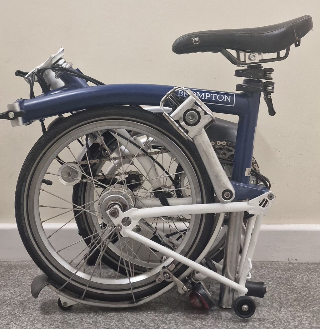 Brompton M3L (C  line)  3 Speed DYNAMO Light + FREE UK & low £$ World  Post.