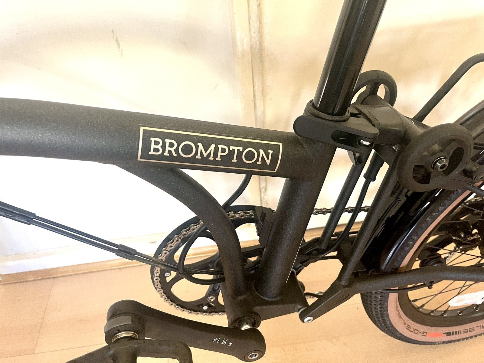 Brompton Electrc G Line MY26 SuperRoll+ e-Motiq system, Space Black