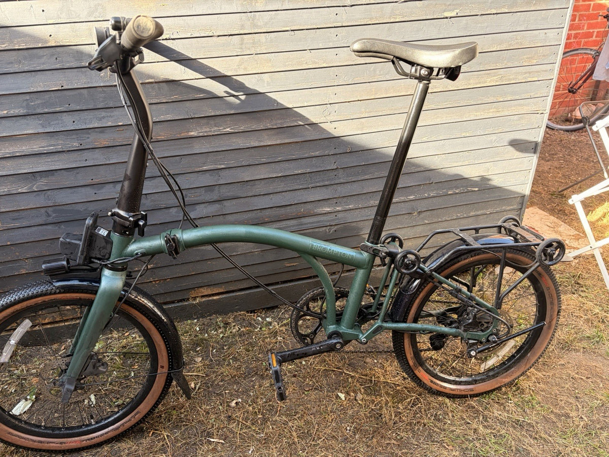 Brompton G Line  Forest Green Medium Frame with Extras