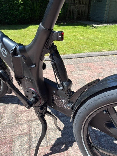 Gocycle G4 City Bike - Low miles - 5.4 miles - Mint with Travel case.
