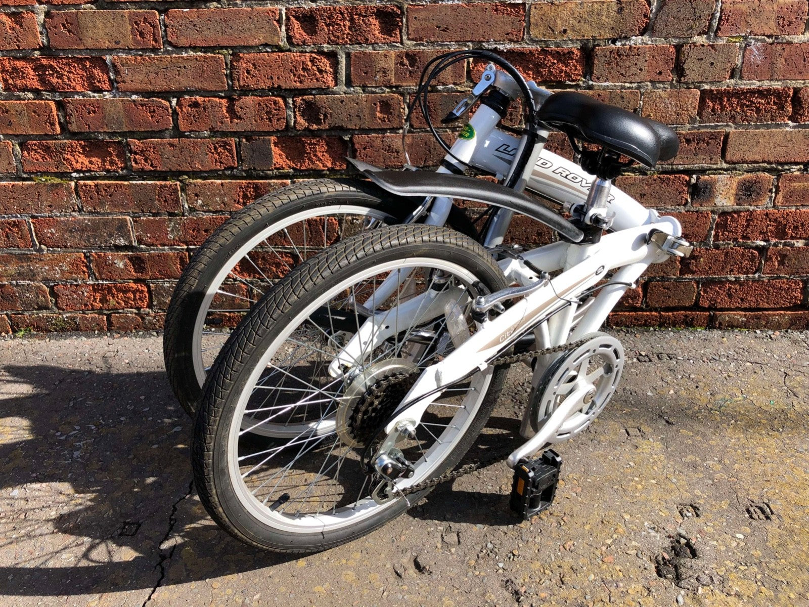 Landrover City Folding bike - Landrover Defender folding bicycle. 20" Wheels.