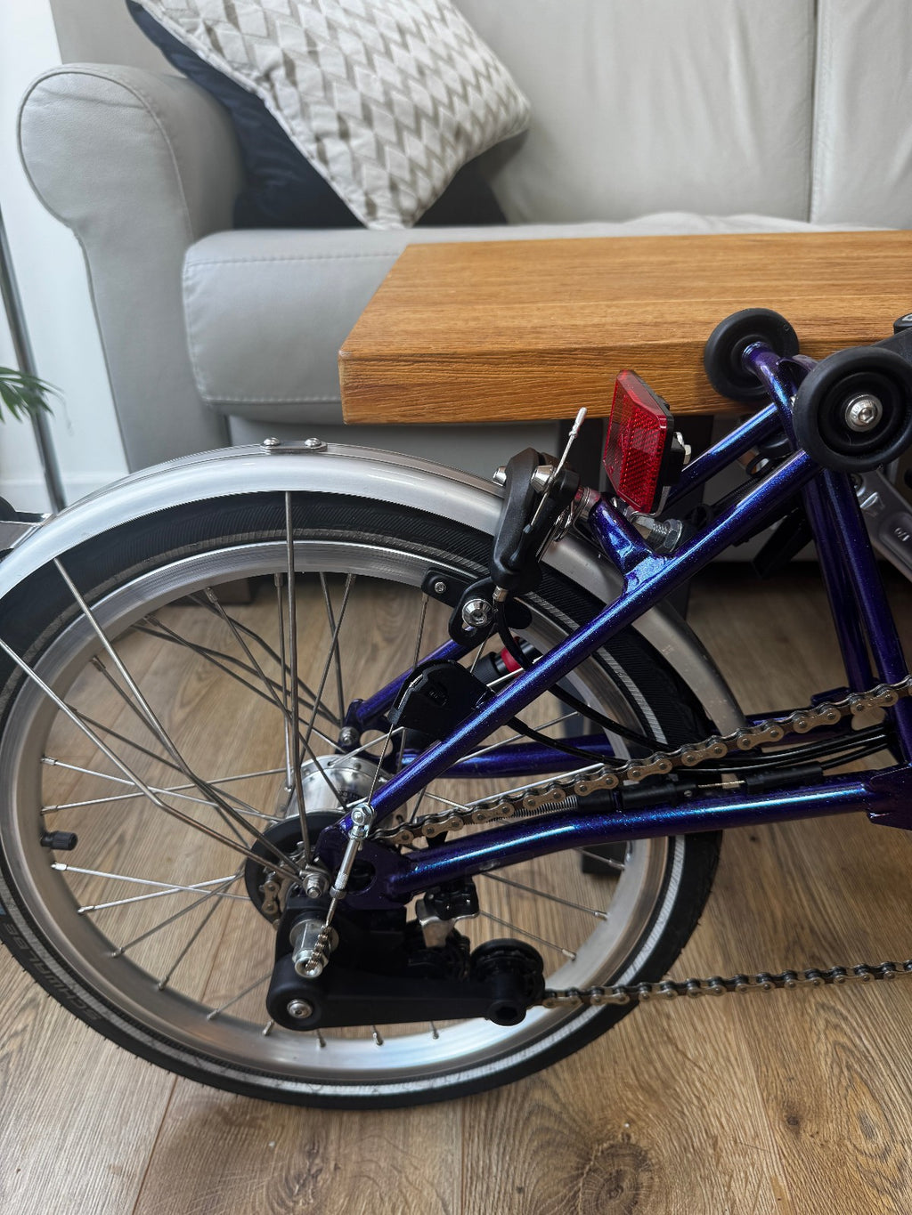 Brompton M6L Folding Bicycle - PURPLE METALLIC - 6 Speed - MINT