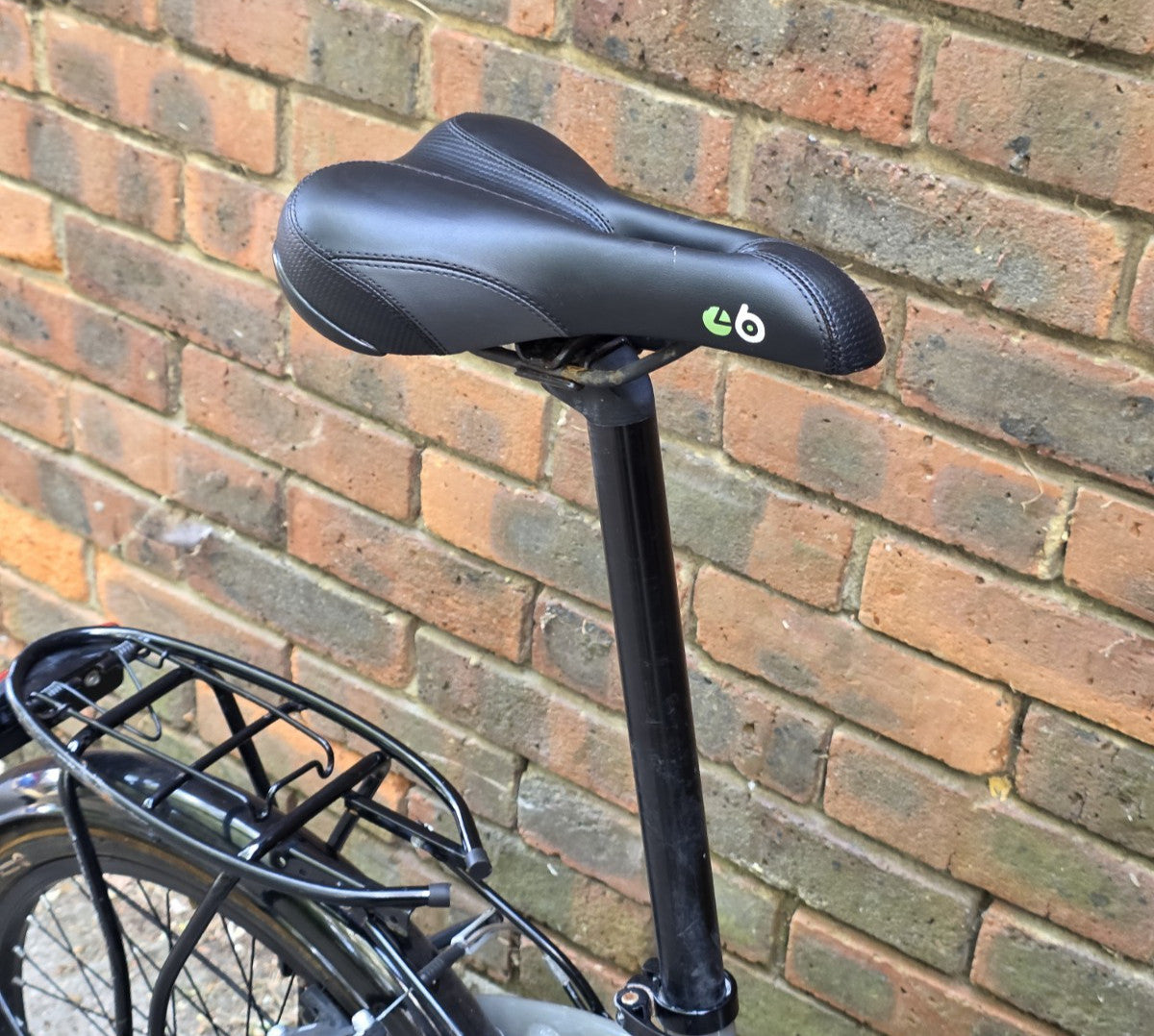 RALEIGH EVO TWO FOLD UP BIKE (20" WHEELS)