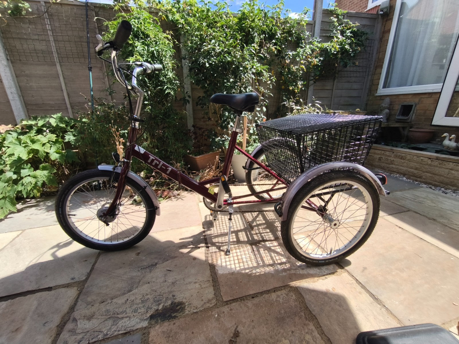 Adult Folding Pashley  Tricycle Tri-1 Burgandy 17" frame, good condition