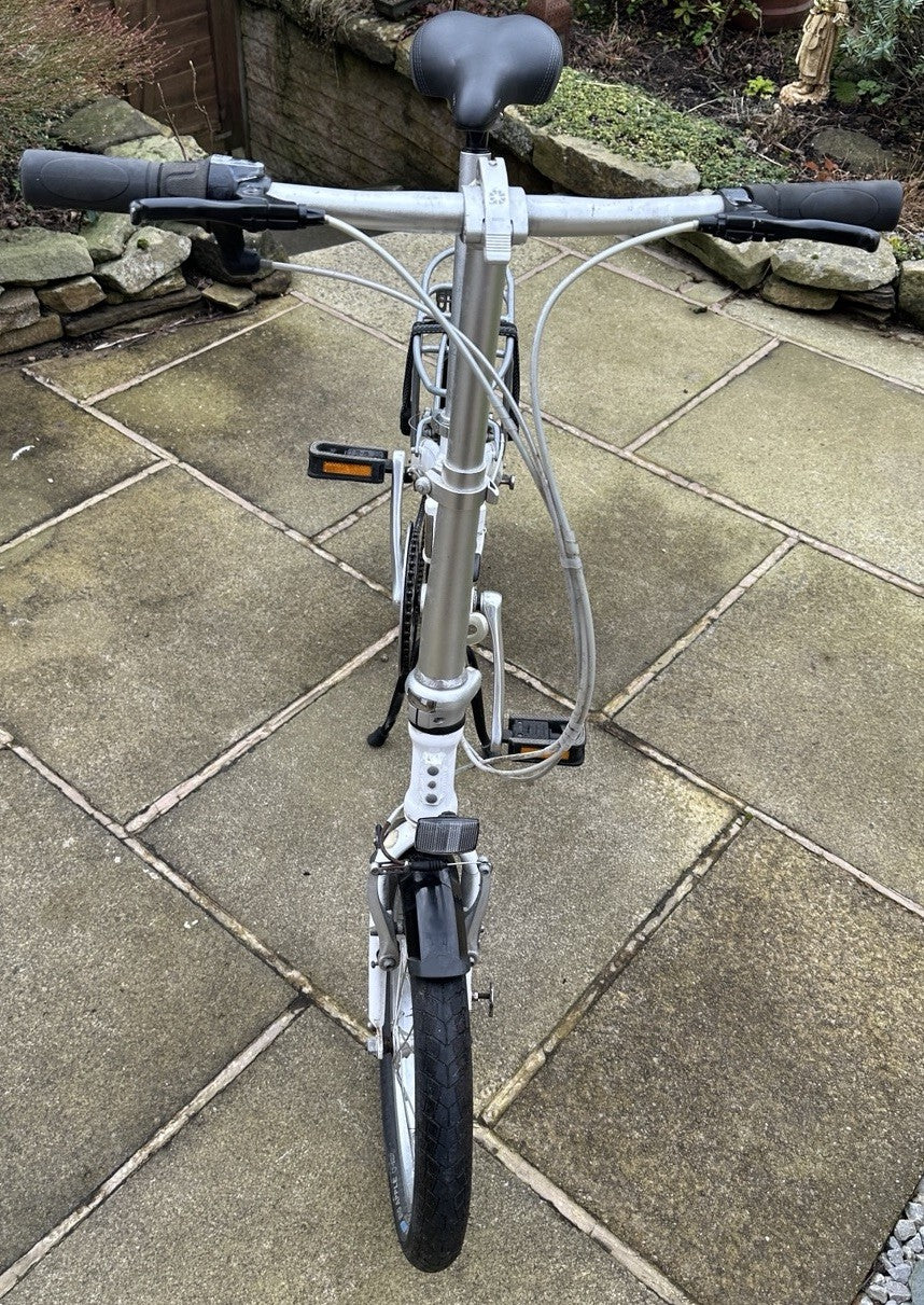 Dahon Curve D3 Folding Bike 16" Wheel - 3 speed