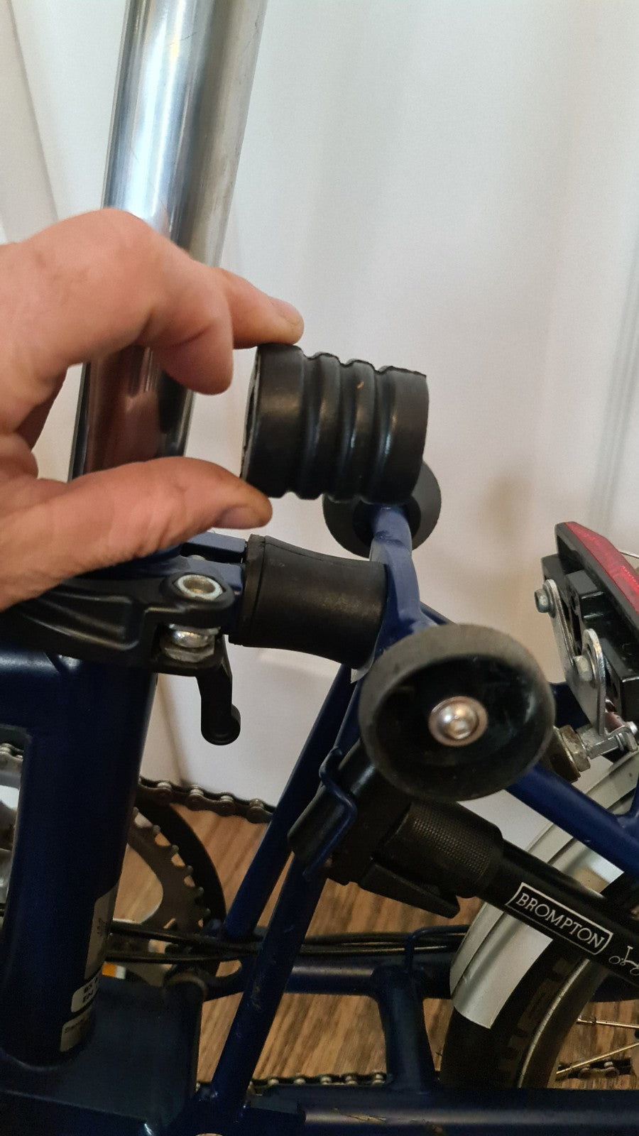 Brompton Folding Bike Blue 16in M Frame Cruiser Bar Caliper Brakes Mudguards