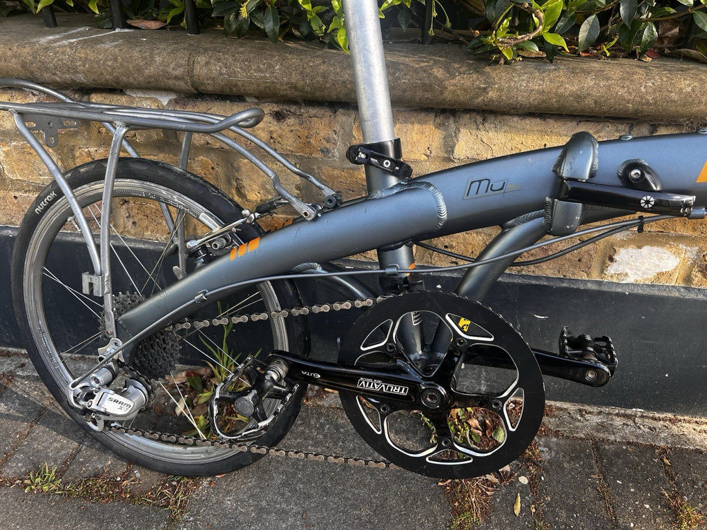 Dahon MU SL 20" Folding bike one of the lightest folding bikes on the market