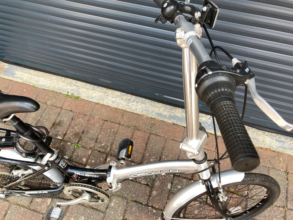 Apollo Transition Folding Bike - Shimano Gears