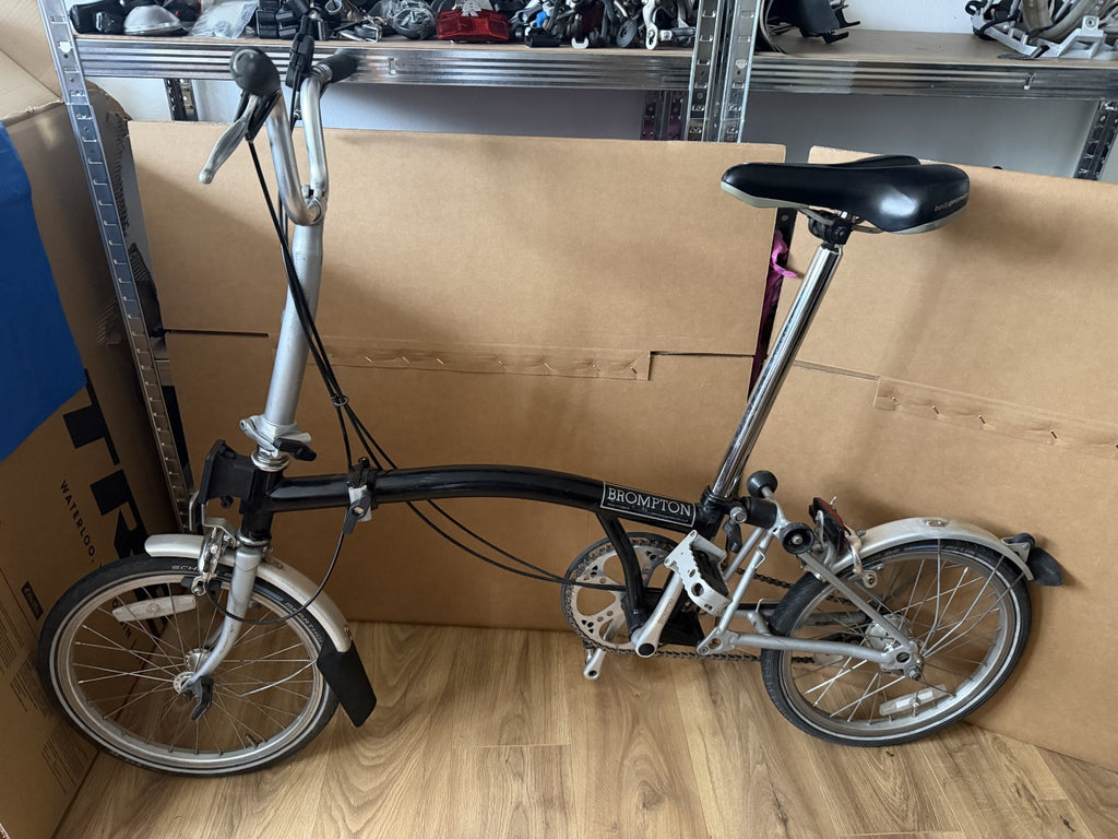 Brompton  M3L (3 Speed) folding bicycle -  (Good Condition)