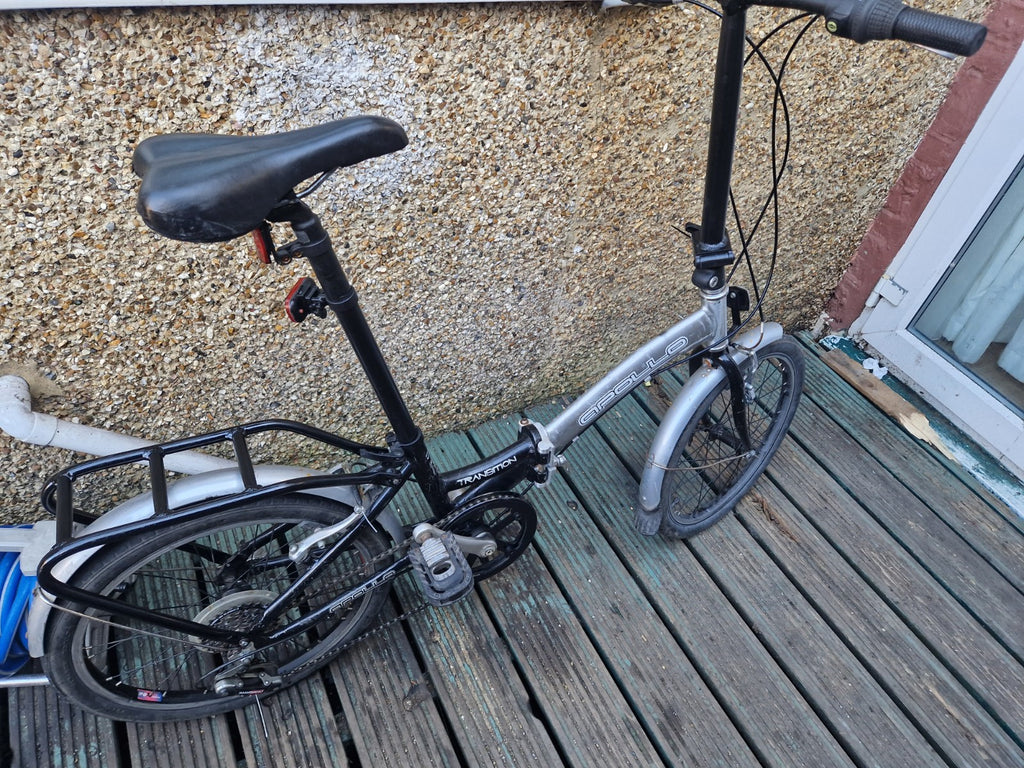 Apollo Transition Folding Bike.  20" Wheels.