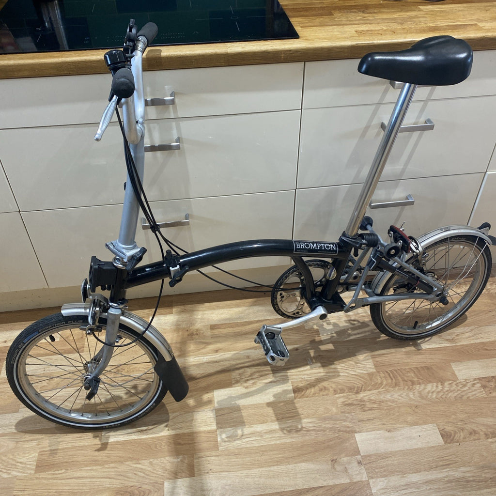 Brompton Folding Bike 3-Speed, Black. Good Condition, Lightly Used.
