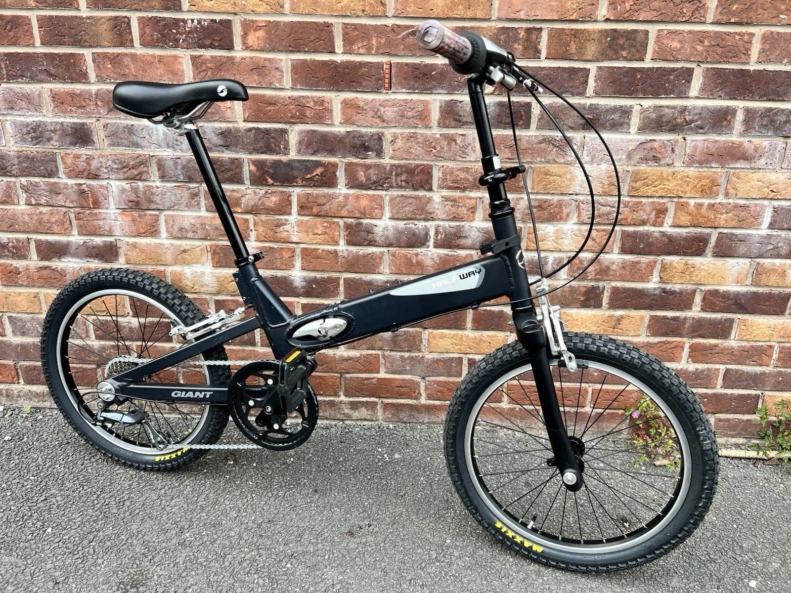 Giant Halfway Folding Bicycle Bike 20” Wheels