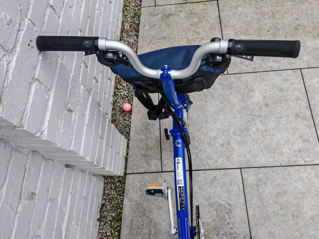 Brompton M6R in Piccadilly Blue Folding bike C Line - approx 10miles used