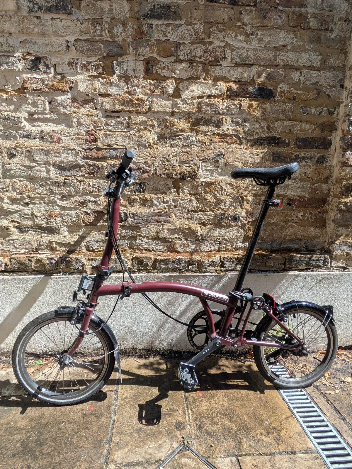 Brompton C Line 12-speed Red Plum Mid