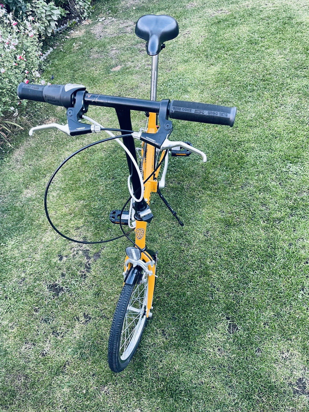 Vintage 1985 Micro lite fold up bike