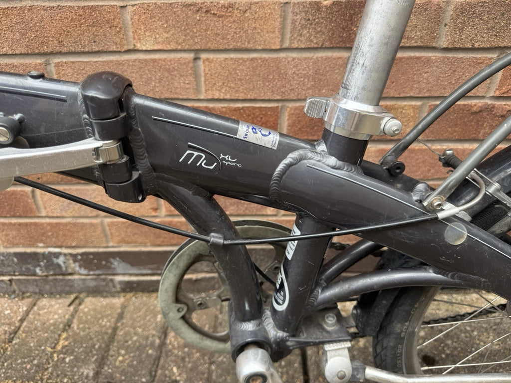 Dahon Mu XL Sport Folding Bike Shimano Nexus Eight Hub Gears ￼
