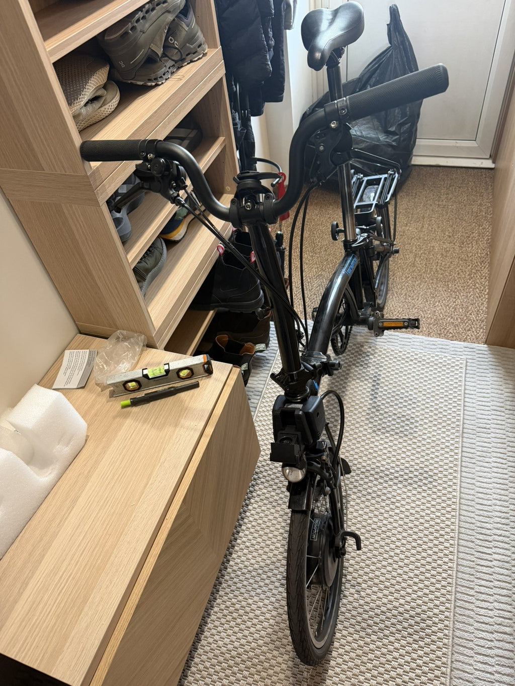 Brompton M6L Folding Bike (E) Black