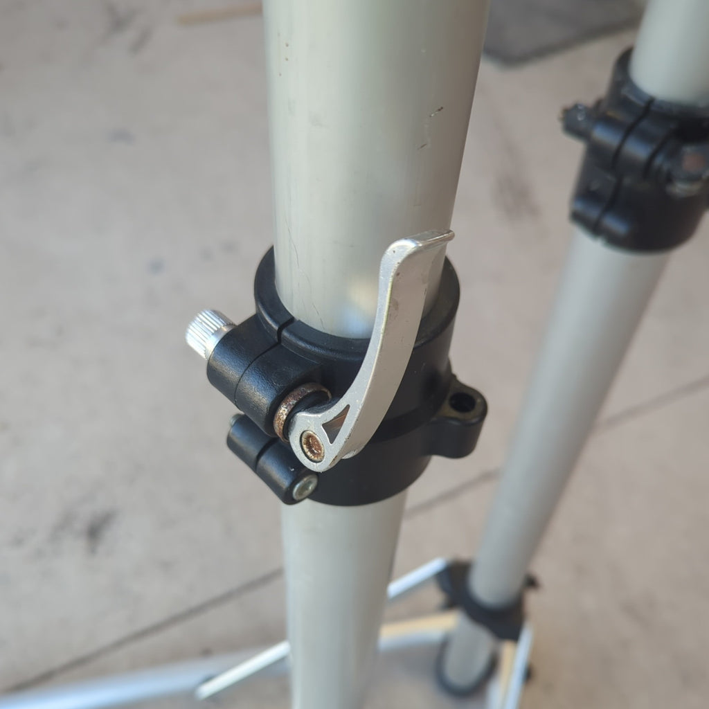 Minoura RS-4000 Bike Bicycle Repair Stand Folding Design Lightweight Aluminium