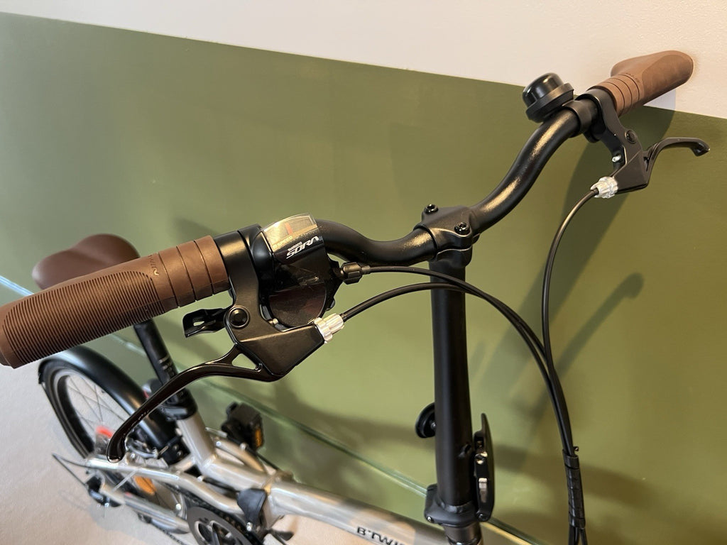 Decathlon BTwin Tilt 900 folding bike, 12kg aluminium, 9 speed (560 predecessor)