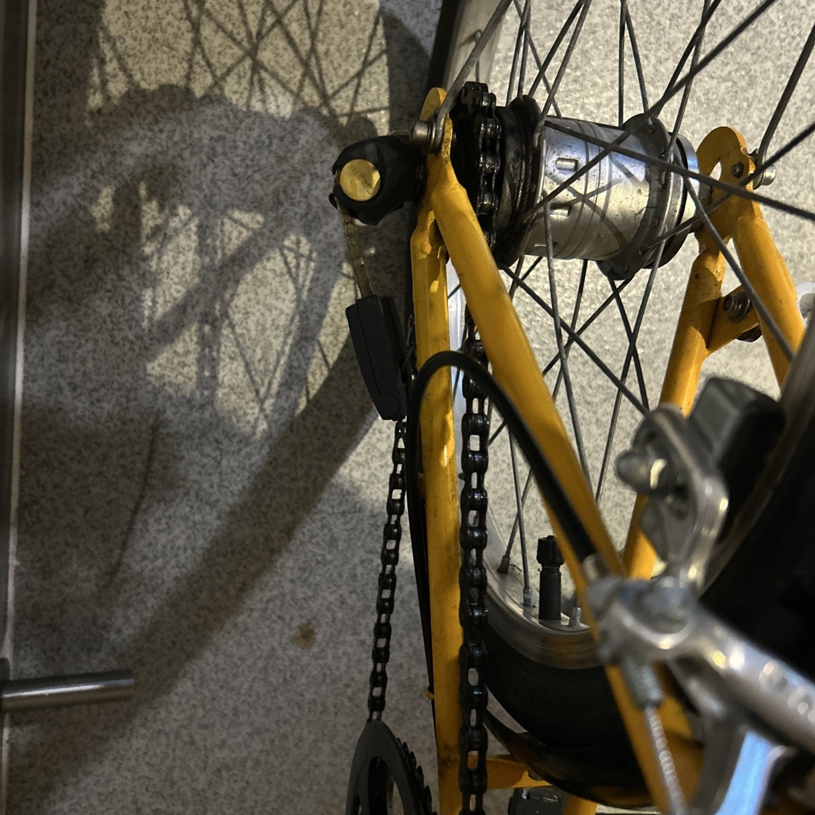PASHLEY MICRO FOLDING BIKE Commuter Transport Fold it Yellow Cresswell Brilliant