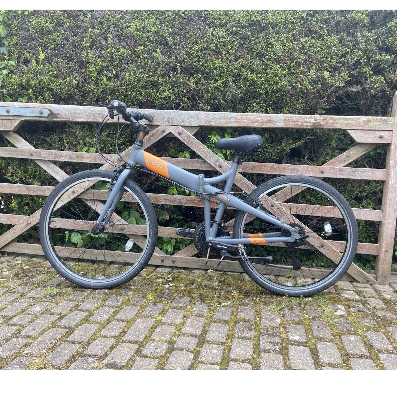 Tern Joe Folding Bike 24" Grey Orange Unisex 24 Speed V-Brake