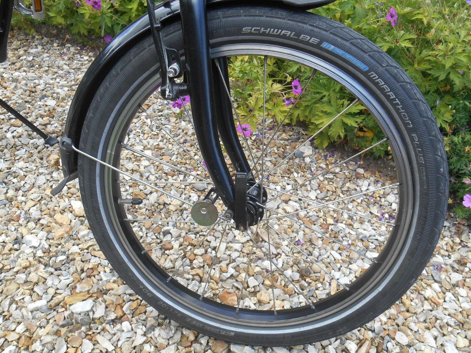 Tern D8 Link 20” folding bike, a superb ride in excellent condition