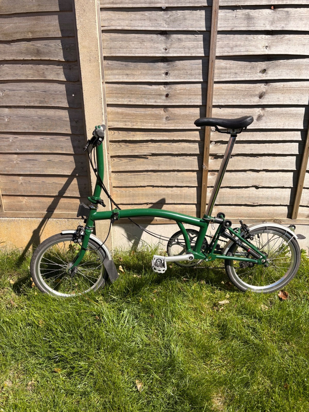 Brompton S2L Folding Bike - 2 Speed - Racing Green - 2019