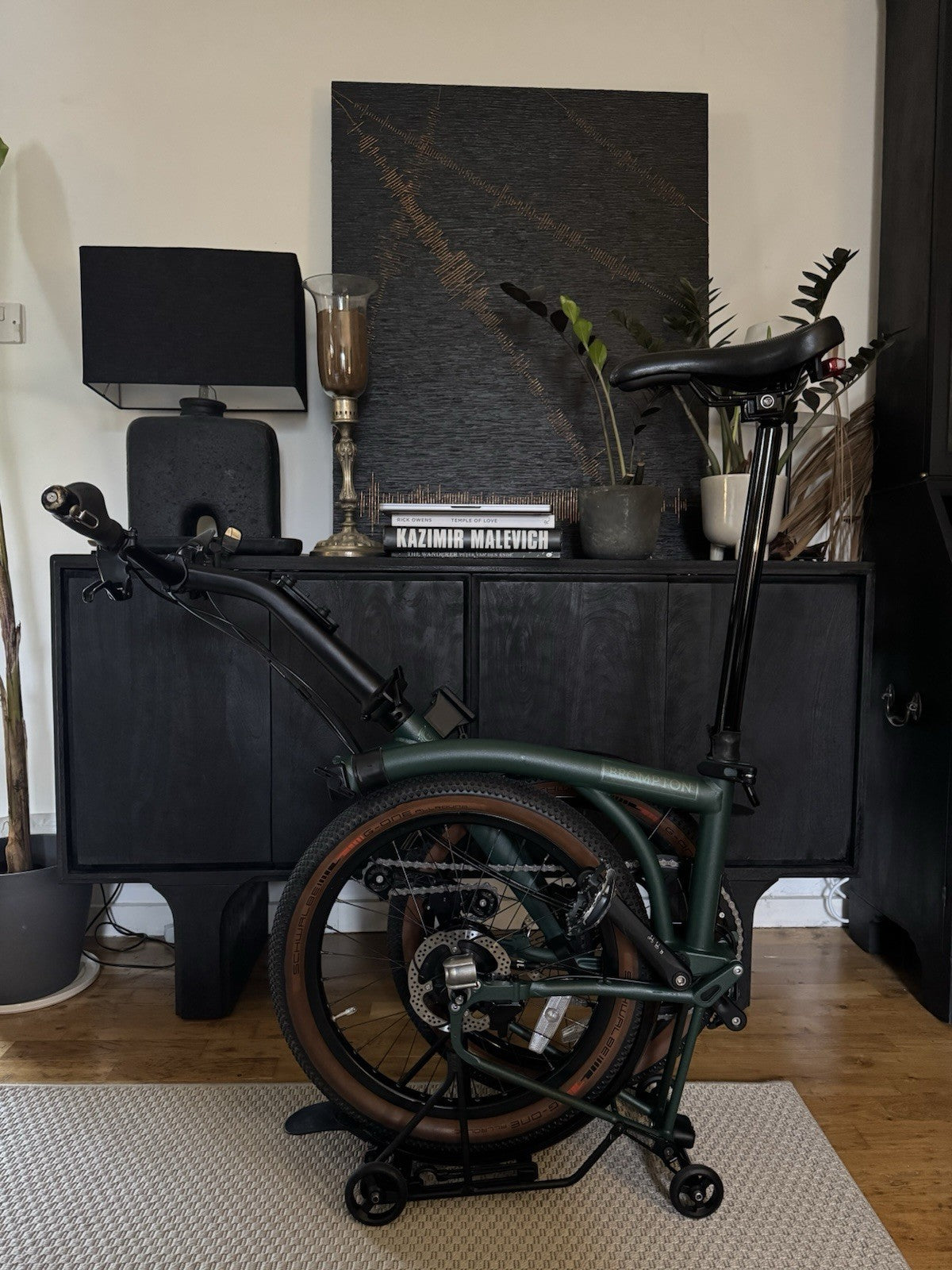 Brompton G Line Forest Green M-Size Folding Bike, Alfine 8