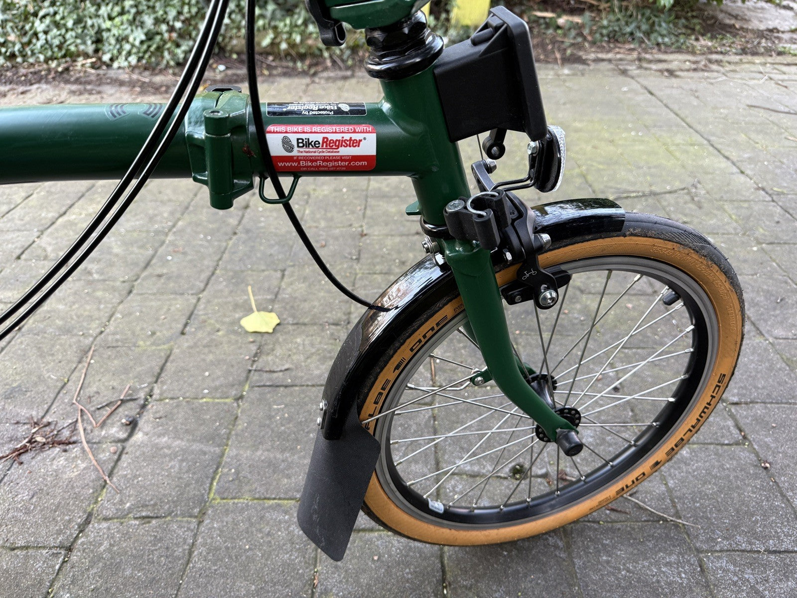 Brompton C Line (2025) – 2-Speed – M – Racing Green  – Barely ridden – Oxford