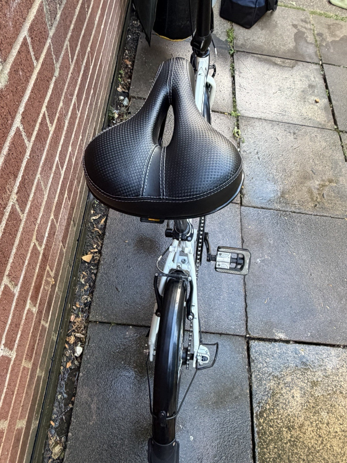 Carrera Folding Bike Transit Edition 20 Wheels 3 Speed Excellent Condition Used