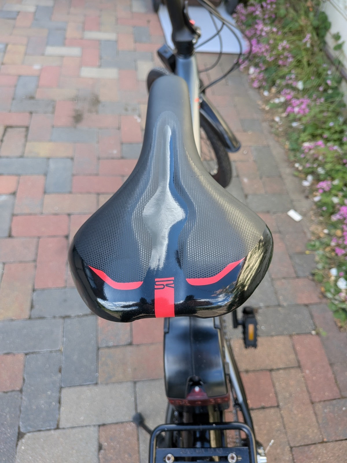 FURO 'E' Powered Folding Bike,FULL CARBON FRAME,EX-DEMO, Ridden For 9 Miles.L@@K