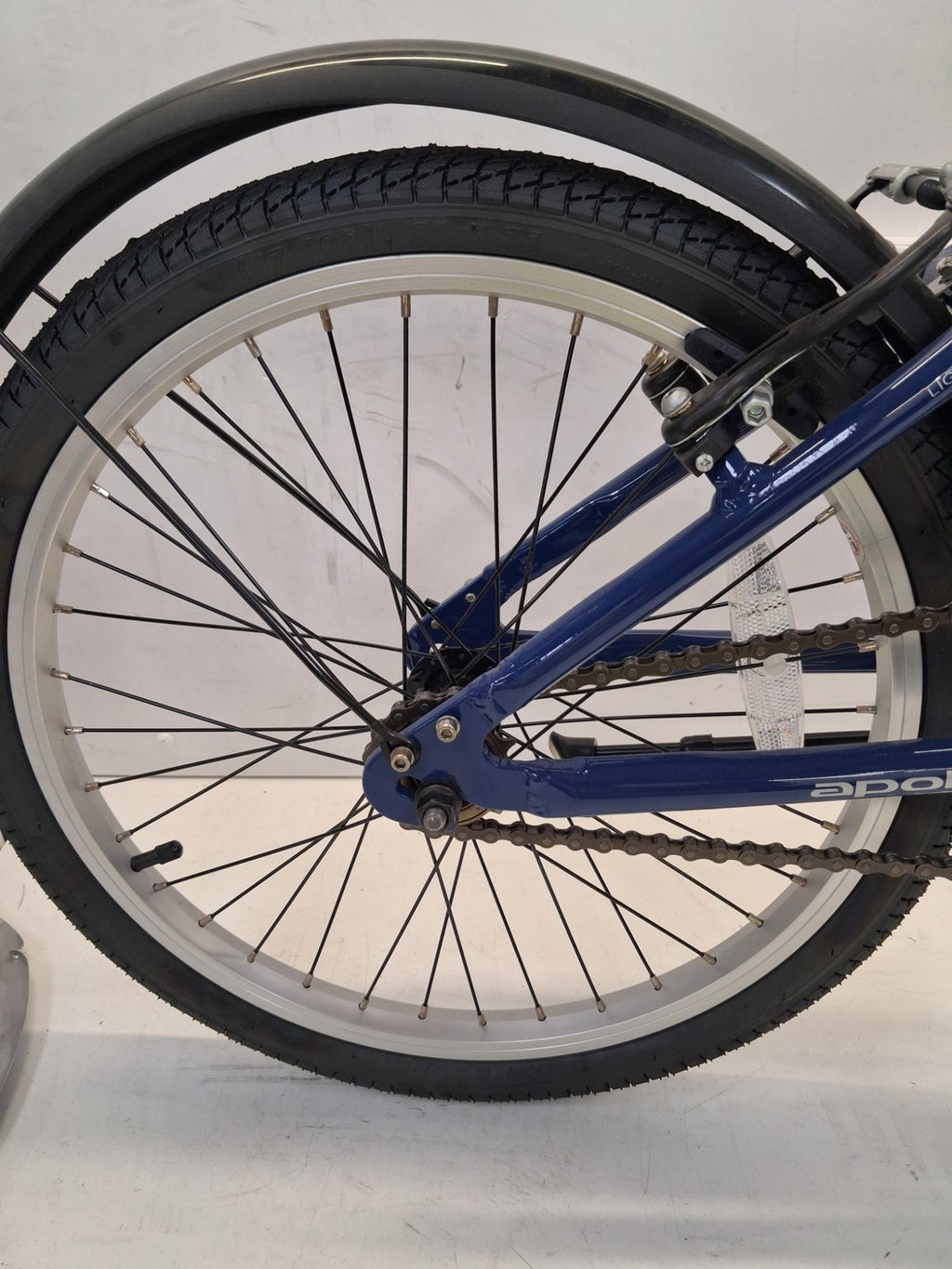 Apollo Tuck Single Speed 20'' Wheel One-Size Lightweight Folding Bike Blue A